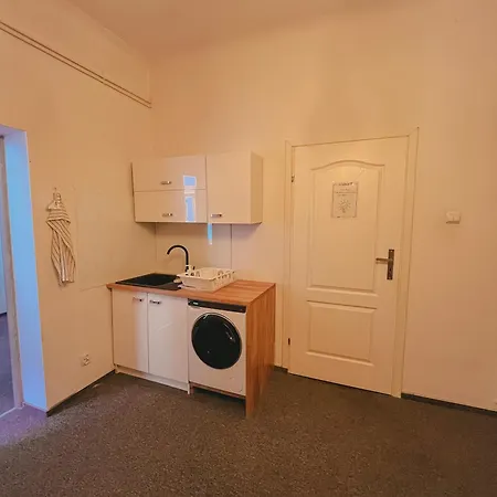 Cool And Big Room In Krakow Exterior photo