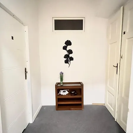 Cool And Big Room In Krakow Exterior photo