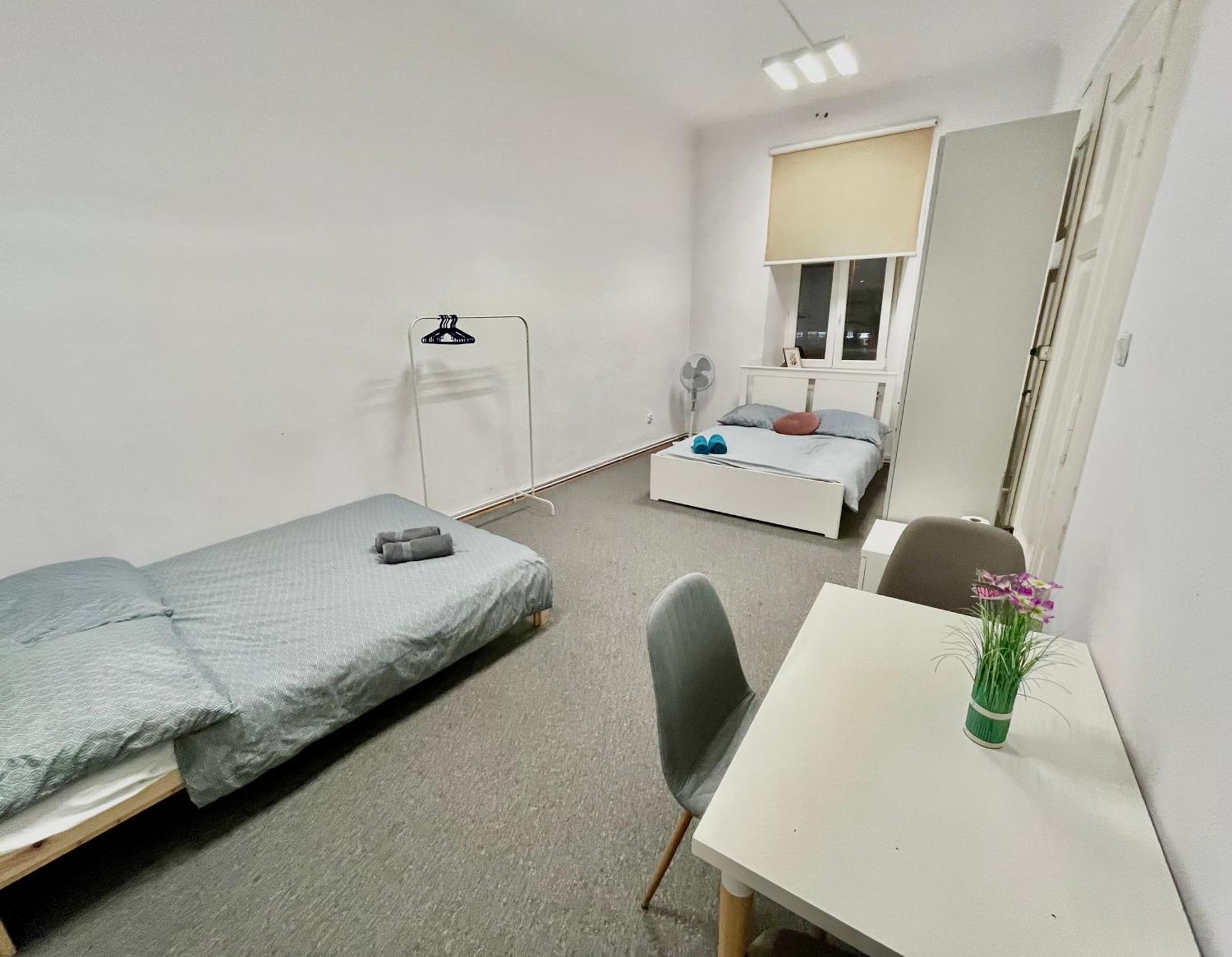 Homestay Cool And Big In Krakow